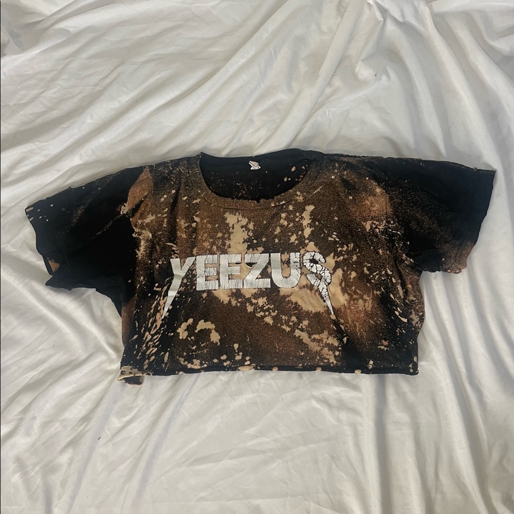 BLEACH DYED + DESTRUCTED YEEZUZ CROP TEE - Picture 1 of 3